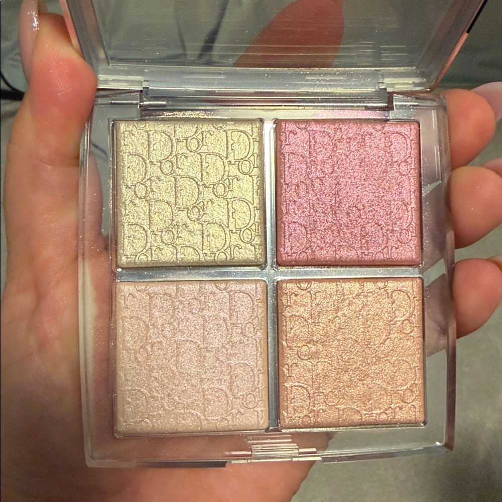 Dior Backstage Glow Face Palette in Rose Gold
